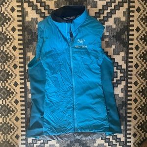 Arc’teryx vest medium blue